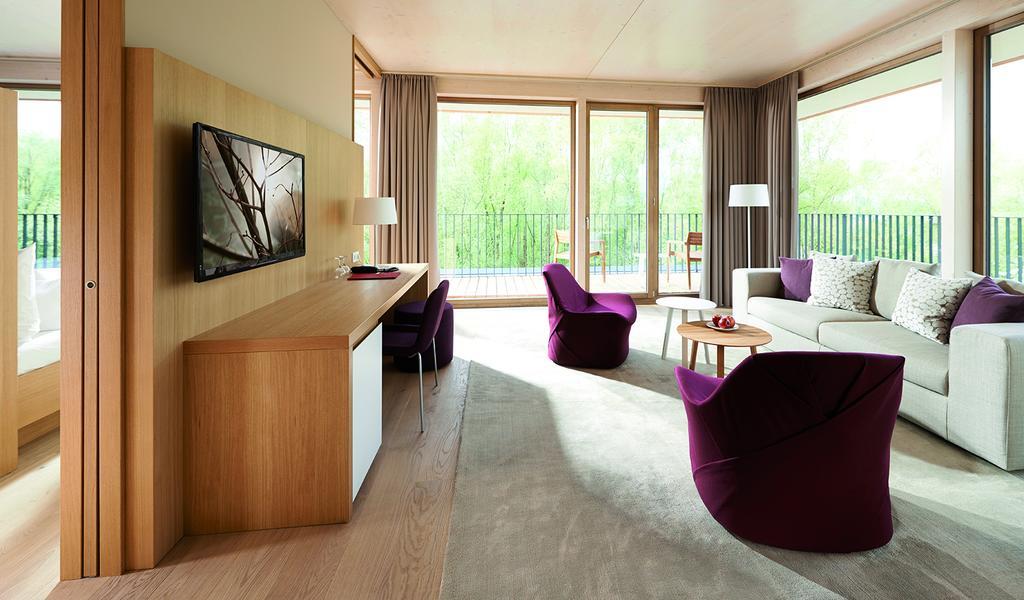Hotel Bora Hotsparesort Radolfzell am Bodensee Rum bild